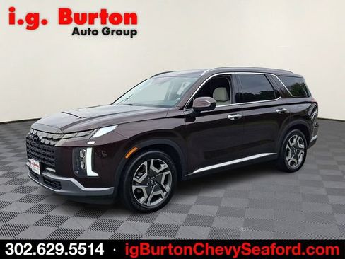 Used 2023 Hyundai Palisade Limited AWD/4WD image 3
