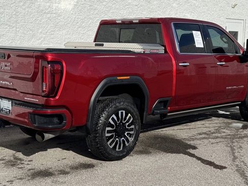 Used 2023 GMC Sierra 2500 Denali w/ Denali Ultimate Package image 8