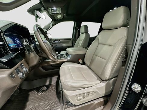 Certified 2024 Chevrolet Silverado 1500 LT Trail Boss w/ LT Trail Boss Premium Package AWD/4WD image 22