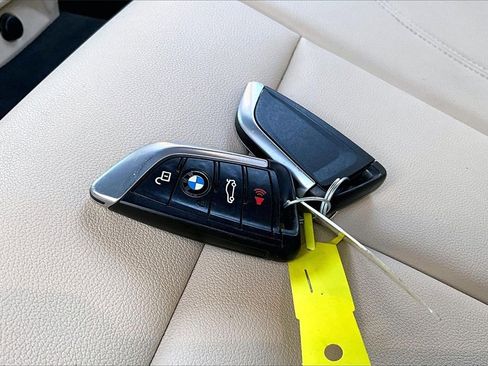 Used 2019 BMW X3 sDrive30i w/ Driving Assistance Package image 33