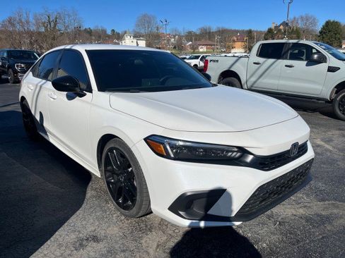 Used 2024 Honda Civic Sport image 16