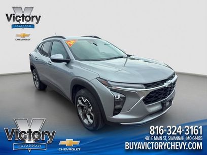 Used 2024 Chevrolet Trax LT w/ Driver Confidence Package