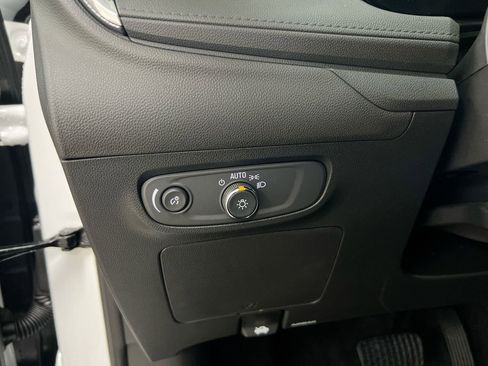 Used 2024 Buick Encore GX Sport Touring w/ Comfort Package image 17