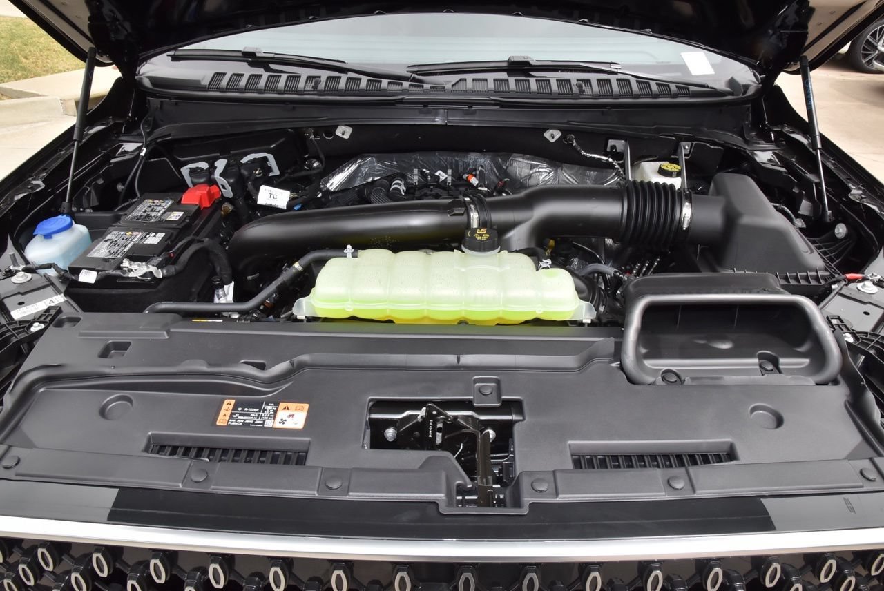 New 2027 Lincoln Navigator Reserve AWD/4WD image 44