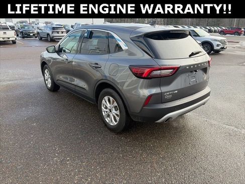 Used 2023 Ford Escape Active image 5