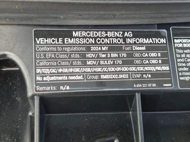 Used 2024 Mercedes-Benz Sprinter 2500 image 16