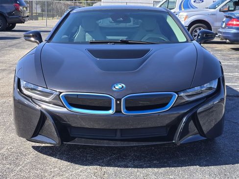 Used 2015 BMW i8 image 2