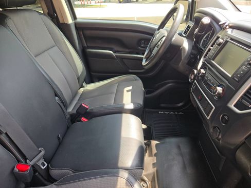 Used 2019 Nissan Titan S w/ S Utility Package RWD image 29