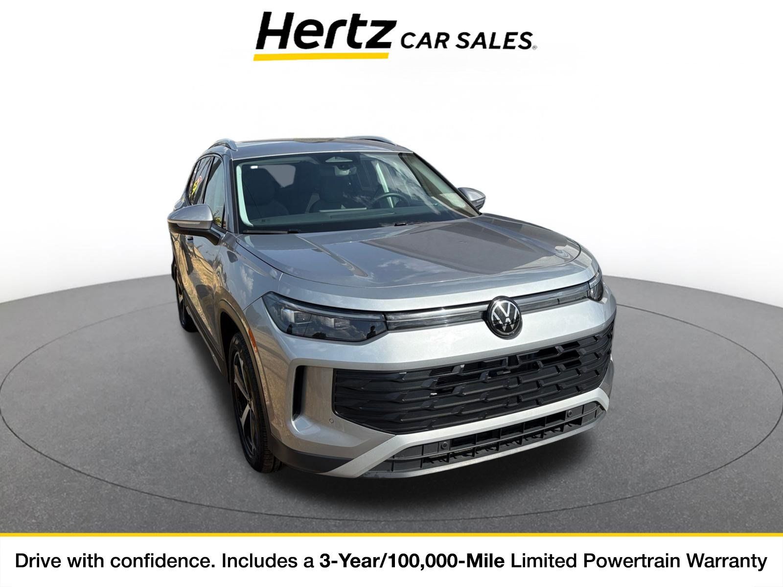 Used 2026 Volkswagen Tiguan SE AWD/4WD image 1