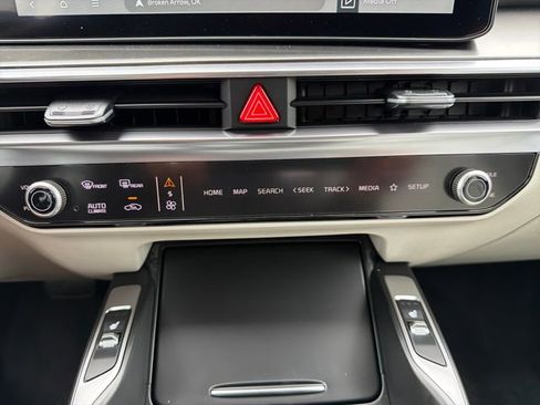 New 2026 Kia Sorento EX AWD/4WD image 14