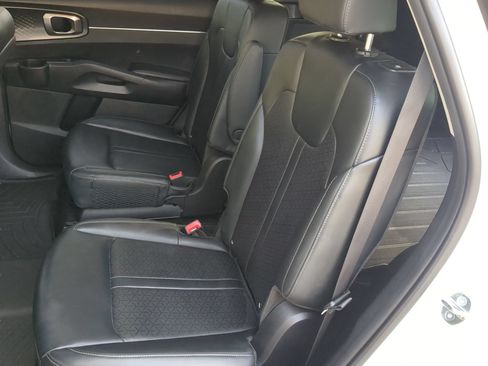 Used 2023 Kia Sorento EX AWD/4WD image 54
