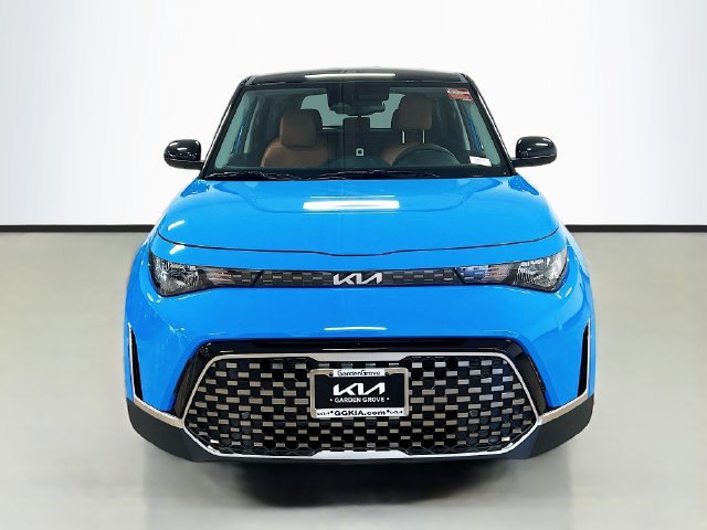 Used 2025 Kia Soul EX FWD image 2