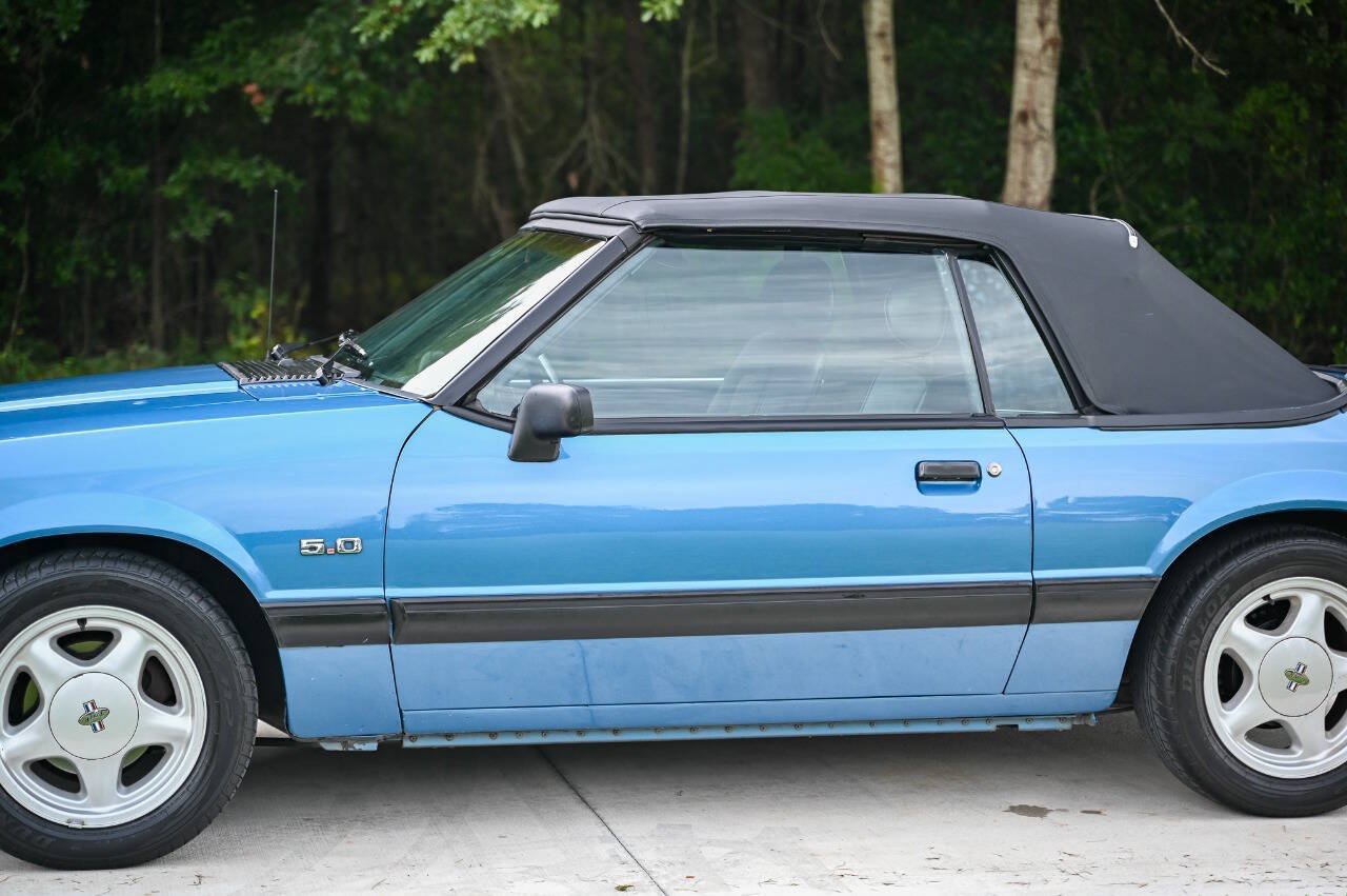 Used 1989 Ford Mustang LX RWD image 9