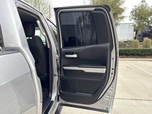 Used 2017 Toyota Tundra SR5 image 17