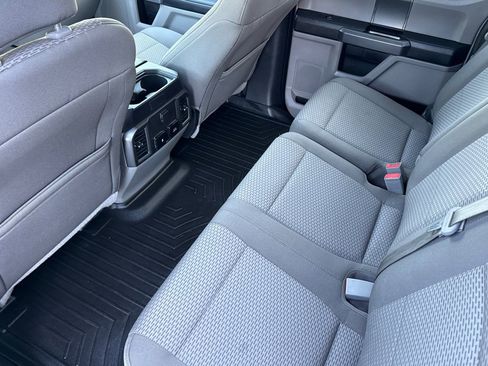 Used 2017 Ford F250 XLT w/ XLT Premium Package AWD/4WD image 12
