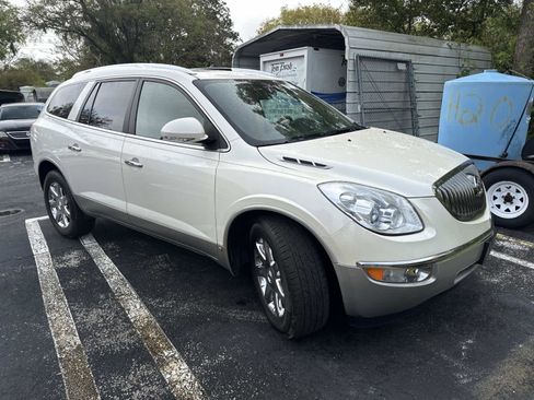 Used 2009 Buick Enclave CXL w/ Entertainment Package #3 image 1