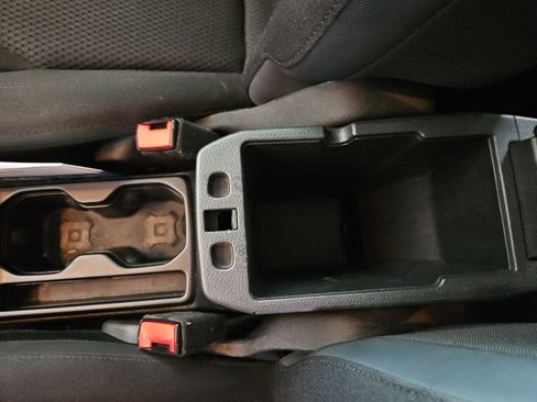 Used 2019 Jeep Renegade Altitude w/ Quick Order Package 2XM image 15