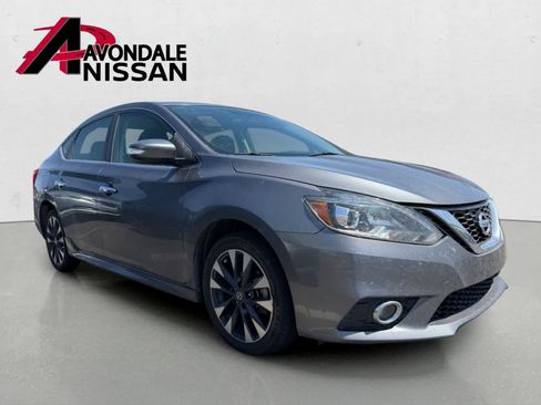 Used 2019 Nissan Sentra SR FWD image 5