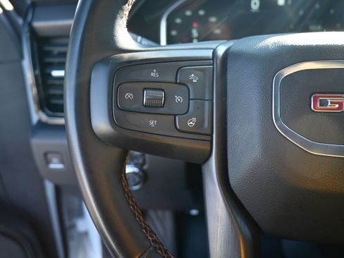 Used 2024 GMC Sierra 2500 AT4 w/ AT4 Premium Plus Package image 21