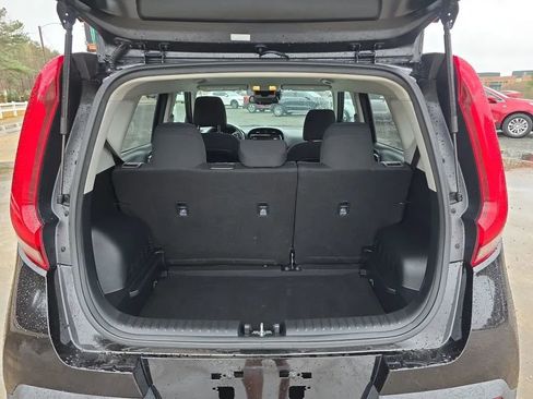 Used 2022 Kia Soul S FWD image 49