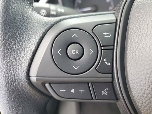 Used 2025 Toyota Corolla LE FWD image 23