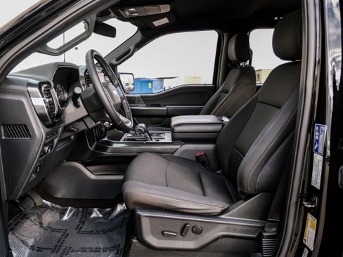 Used 2021 Ford F150 XLT w/ Equipment Group 302A High image 3