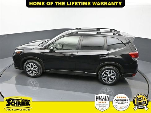 Used 2024 Subaru Forester Premium image 56