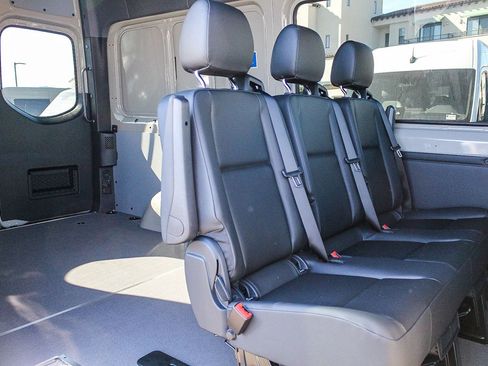 New 2025 Mercedes-Benz Sprinter 2500 image 17