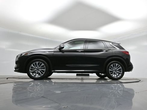 Used 2024 INFINITI QX50 Luxe image 8