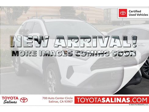 Used 2025 Toyota RAV4 XLE w/ Convenience Package FWD image 1