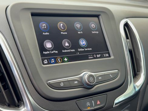 Used 2024 Chevrolet Equinox LT FWD image 23