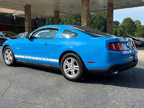 Used 2012 Ford Mustang Coupe image 4