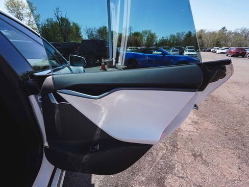 Used 2020 Tesla Model S Performance AWD/4WD image 44