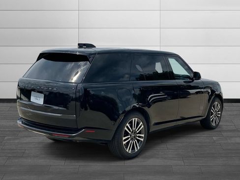 Used 2024 Land Rover Range Rover Long Wheelbase SE AWD/4WD image 5