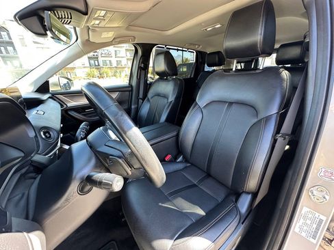 Used 2024 MAZDA CX-90 3.3 Turbo w/ Preferred Plus image 17