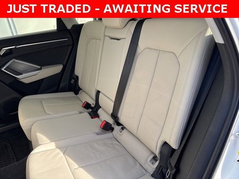 Used 2020 Audi Q3 2.0T Premium Plus image 13