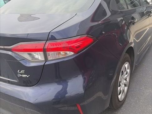 Used 2026 Toyota Corolla LE image 1