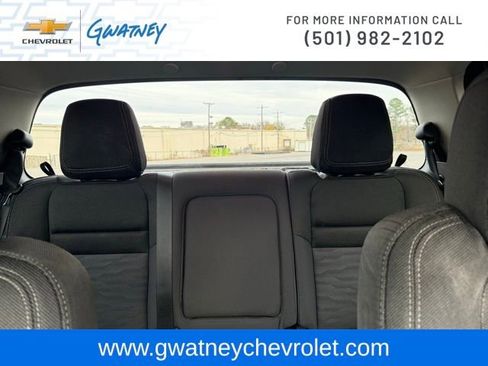 Used 2024 Nissan Frontier SV image 25