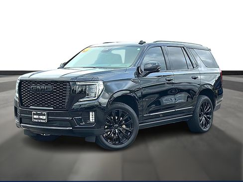 Used 2024 GMC Yukon Denali w/ LPO, Floor Liner Package AWD/4WD image 1