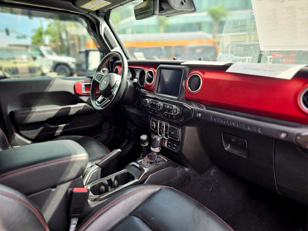 Certified 2021 Jeep Wrangler Unlimited Rubicon AWD/4WD image 40