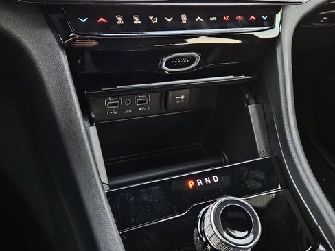 New 2026 Jeep Grand Cherokee L Limited w/ Limited Altitude Package RWD image 18