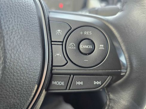 Used 2023 Toyota Corolla SE FWD image 30