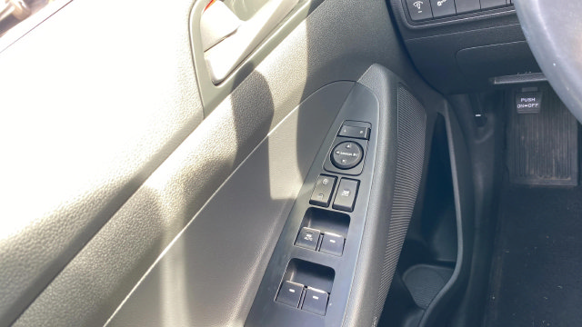 Used 2018 Hyundai Tucson Limited AWD/4WD image 11