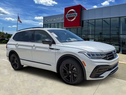 Used 2024 Volkswagen Tiguan SE R-Line