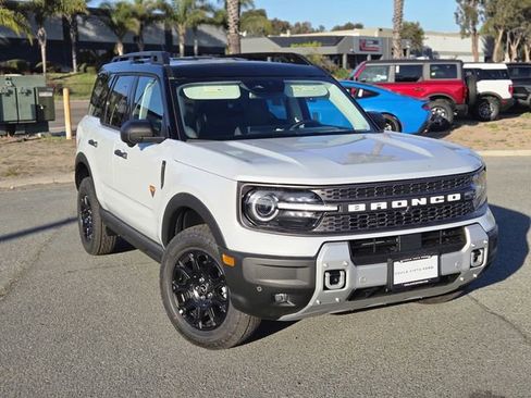 New 2026 Ford Bronco Sport Badlands AWD/4WD image 1