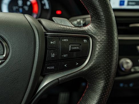 Certified 2024 Lexus ES 350 F Sport w/ Accessory Package (Z2) image 23