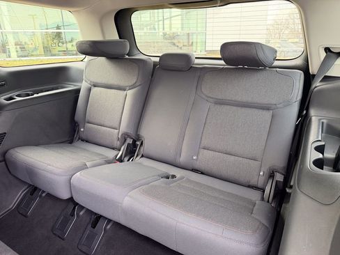 Used 2025 Ford Expedition Active image 15