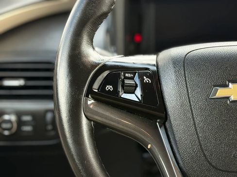 Used 2012 Chevrolet Volt Premium w/ Premium Trim Package FWD image 35