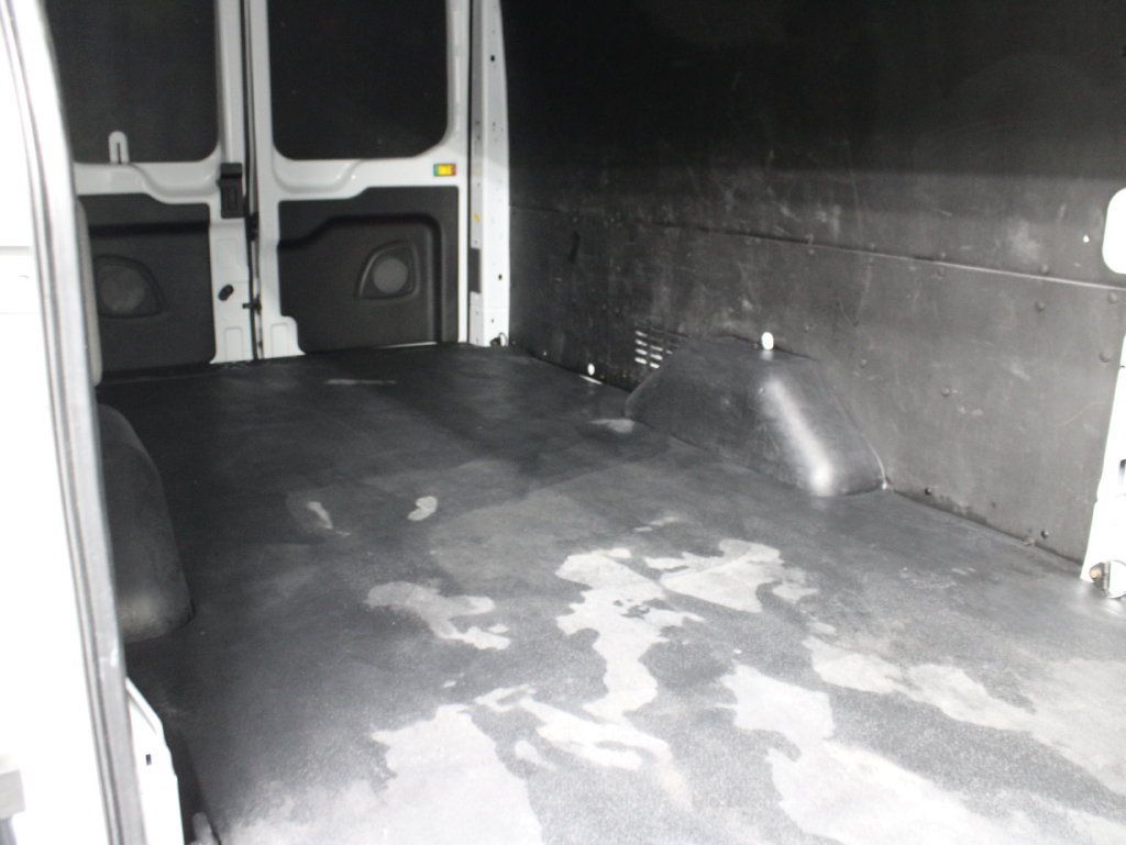 Used 2025 Ford Transit 250 148 High Roof Extended AWD w/ Load Area Protection Package image 15