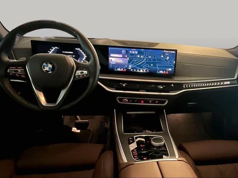 Certified 2024 BMW X5 xDrive40i w/ Premium Package AWD/4WD image 14